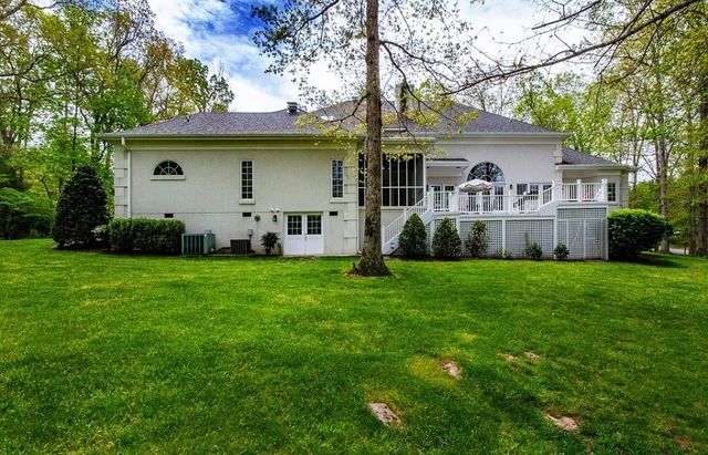 554 Halstead Dr, Crossville, TN 38555