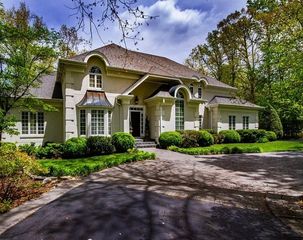 554 Halstead Dr, Crossville, TN 38555