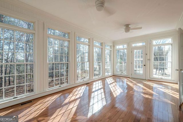 34 Johnston Row NW, Cartersville, GA 30121