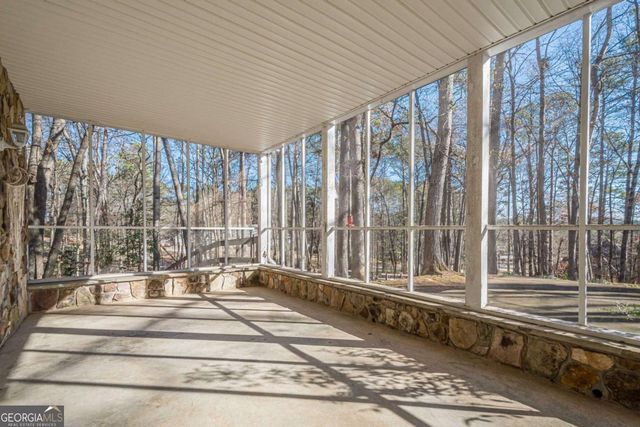 34 Johnston Row NW, Cartersville, GA 30121