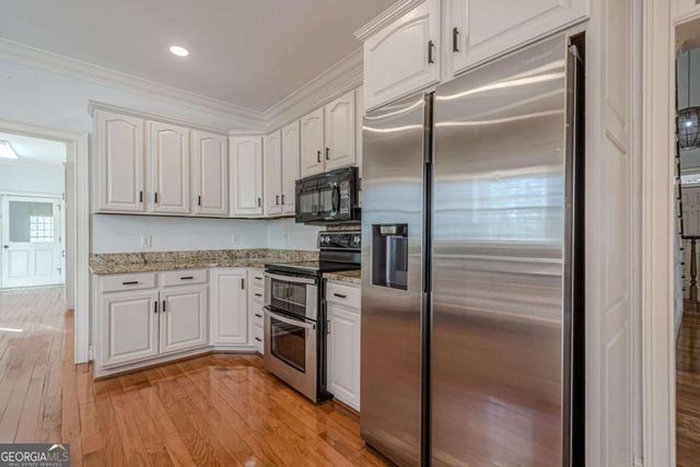 34 Johnston Row NW, Cartersville, GA 30121