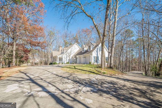 34 Johnston Row NW, Cartersville, GA 30121