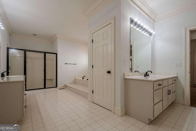 34 Johnston Row NW, Cartersville, GA 30121