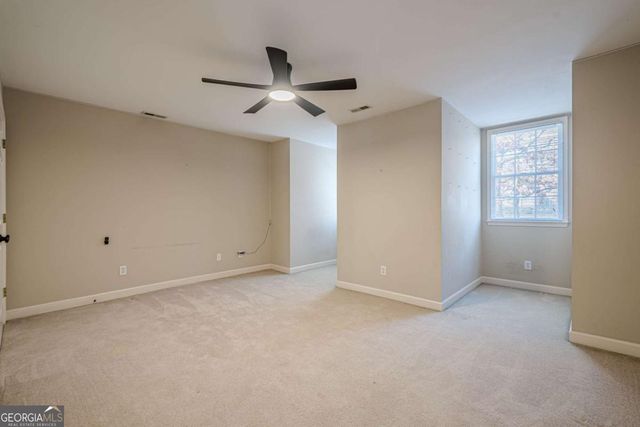 34 Johnston Row NW, Cartersville, GA 30121