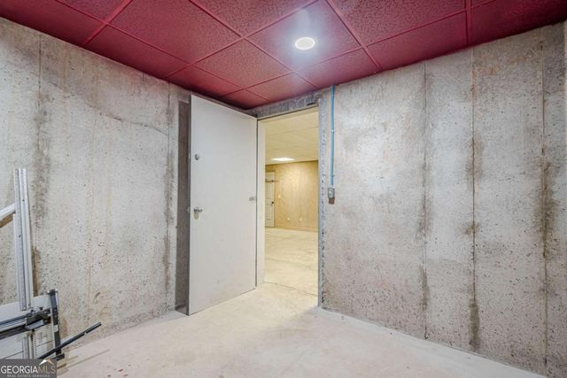 34 Johnston Row NW, Cartersville, GA 30121