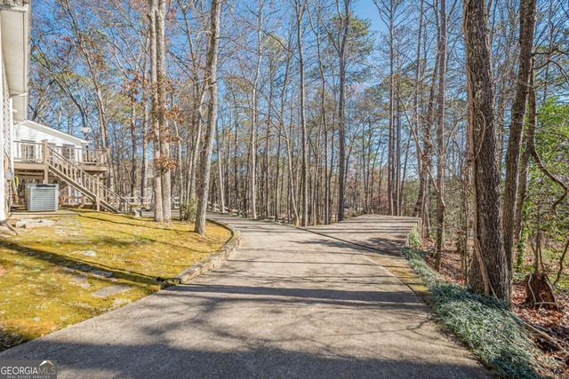 34 Johnston Row NW, Cartersville, GA 30121