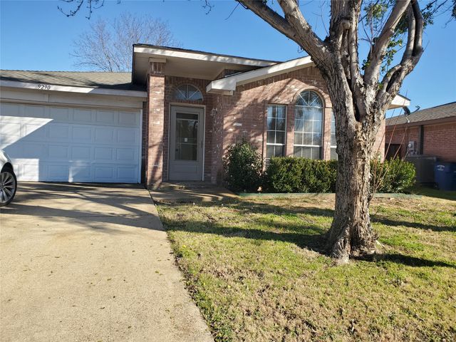 9290 Crimnson Court, Dallas, TX 75217