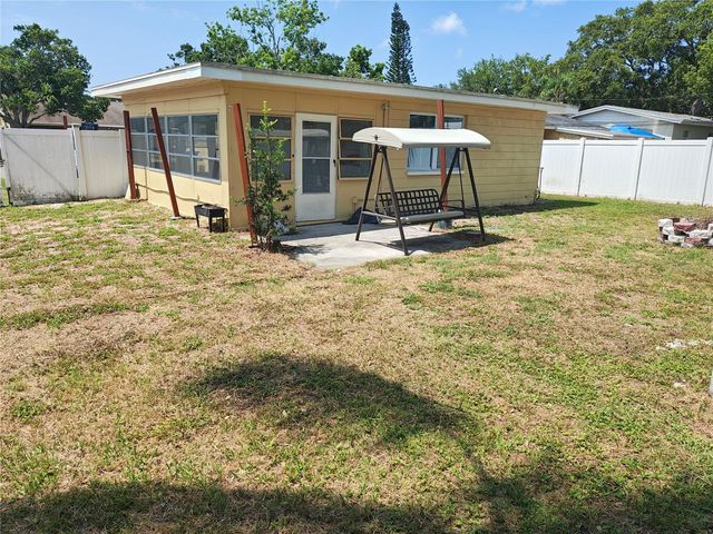 11301 110TH TERRACE, Largo, FL 33778
