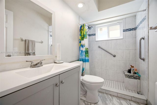 841 SW 55th Ave, Margate, FL 33068