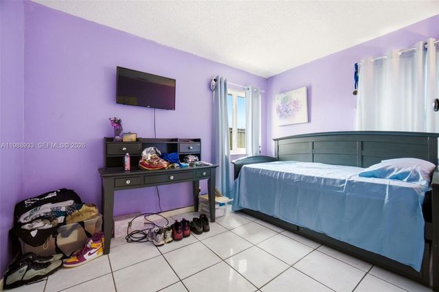 841 SW 55th Ave, Margate, FL 33068