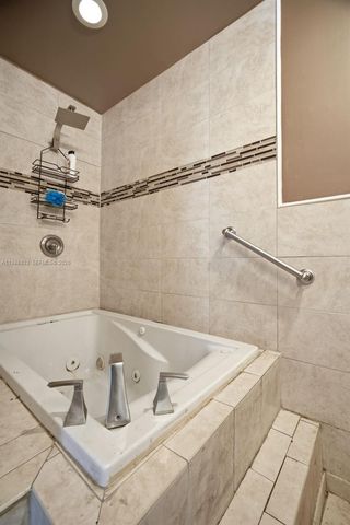 841 SW 55th Ave, Margate, FL 33068