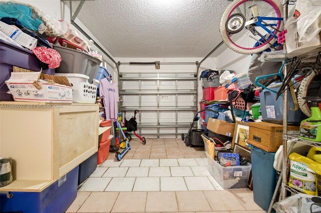 841 SW 55th Ave, Margate, FL 33068