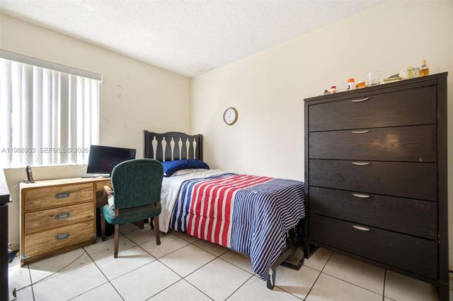 841 SW 55th Ave, Margate, FL 33068