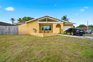 841 SW 55th Ave, Margate, FL 33068