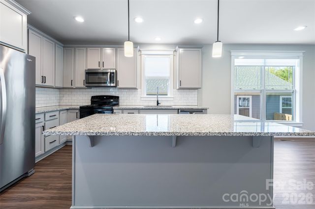 1022 Padgett Place, Black Mountain, NC 28711