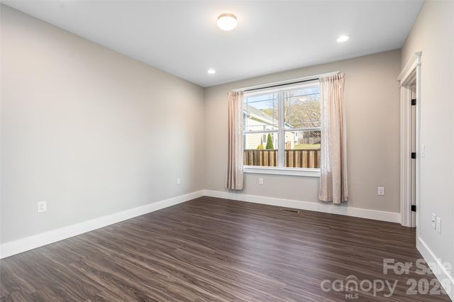 1022 Padgett Place, Black Mountain, NC 28711