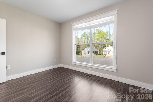 1022 Padgett Place, Black Mountain, NC 28711