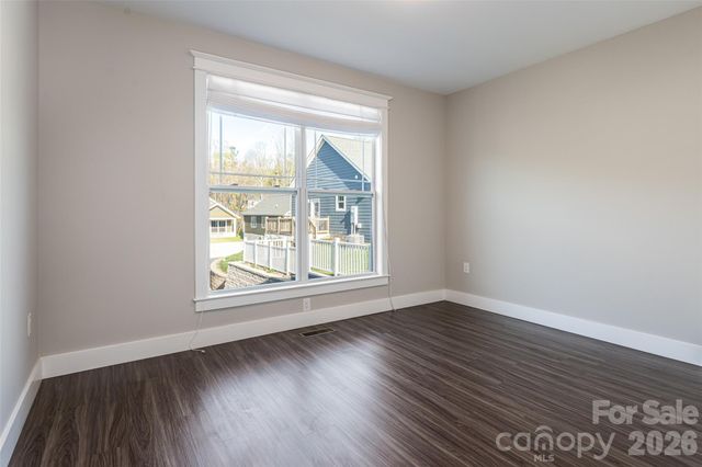 1022 Padgett Place, Black Mountain, NC 28711