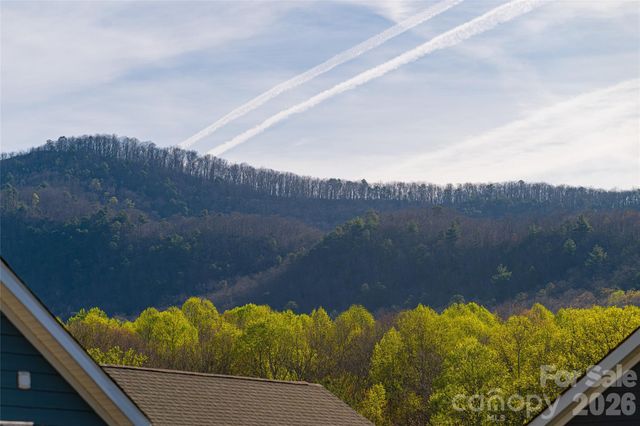 1022 Padgett Place, Black Mountain, NC 28711