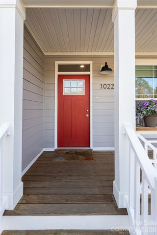 1022 Padgett Place, Black Mountain, NC 28711