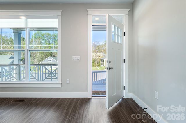 1022 Padgett Place, Black Mountain, NC 28711