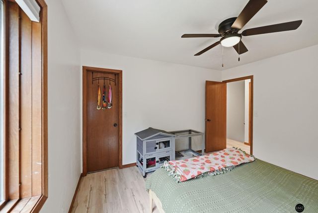 6824 S 51st Street, Lincoln, NE 68516