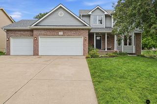 6824 S 51st Street, Lincoln, NE 68516