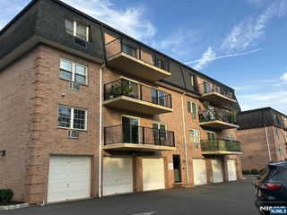 550 Fairview 116, Westwood, NJ 07675