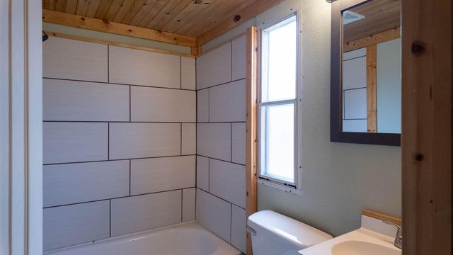 14392 County Road 6790, Moody, MO 65777