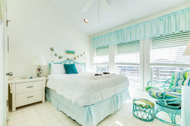 12922 Jolly Roger Dr, Freeport, TX 77541