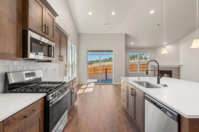 1273 Stonegate Drive 477, Eagle Point, OR 97524