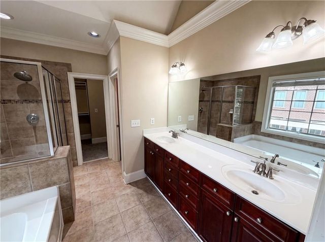 2370 Crescent Park Court 5, Atlanta, GA 30339