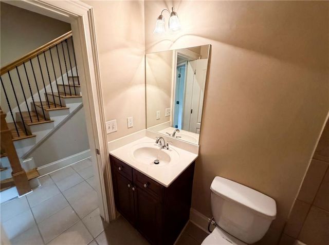 2370 Crescent Park Court 5, Atlanta, GA 30339