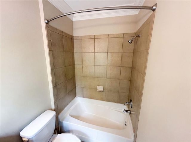 2370 Crescent Park Court 5, Atlanta, GA 30339