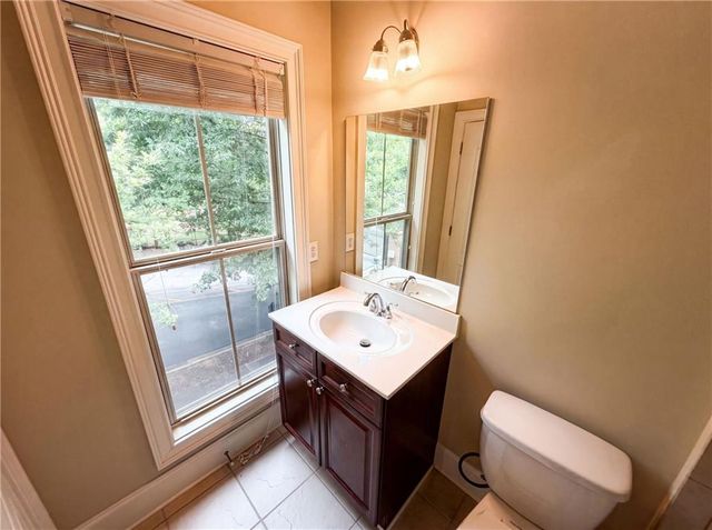 2370 Crescent Park Court 5, Atlanta, GA 30339