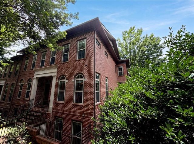 2370 Crescent Park Court 5, Atlanta, GA 30339