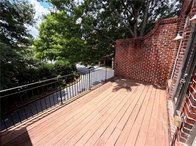 2370 Crescent Park Court 5, Atlanta, GA 30339