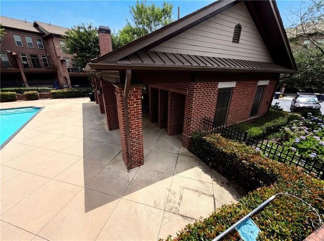 2370 Crescent Park Court 5, Atlanta, GA 30339