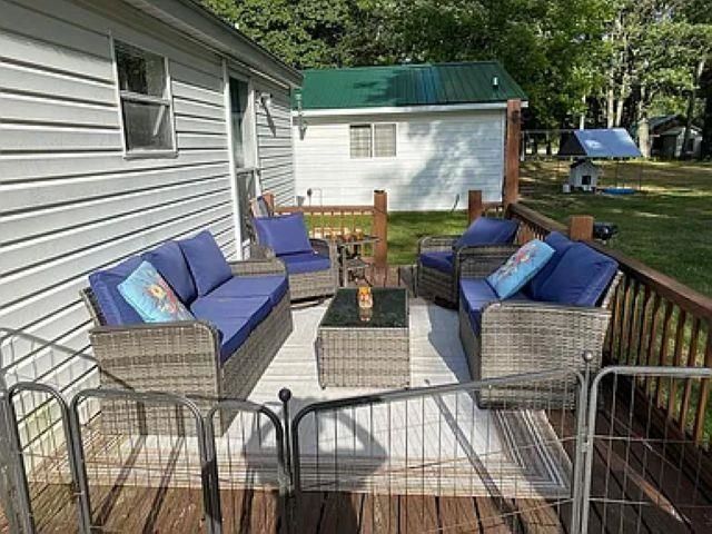 6525 Shellenbarger Road, Hale, MI 48739