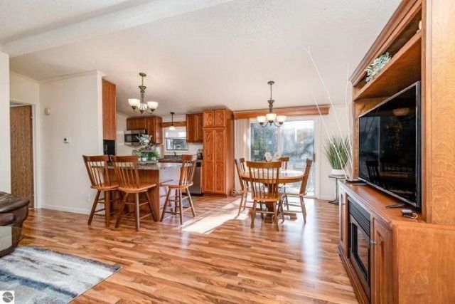 6525 Shellenbarger Road, Hale, MI 48739