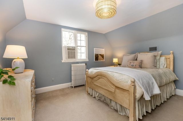 416 Twin Oak Rd, South Orange Village Twp., NJ 07079