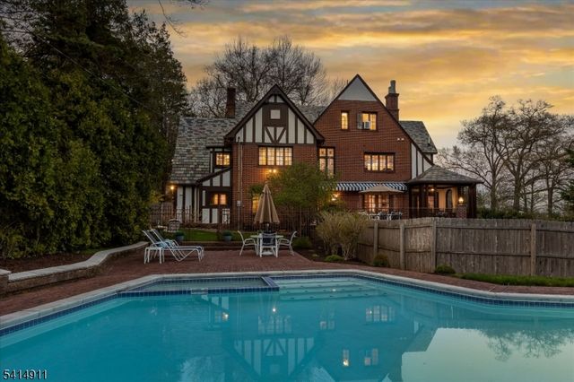 416 Twin Oak Rd, South Orange Village Twp., NJ 07079