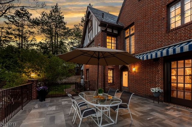 416 Twin Oak Rd, South Orange Village Twp., NJ 07079