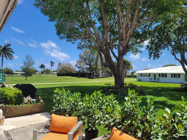 300 SW Golfview Terrace 142, Boynton Beach, FL 33426