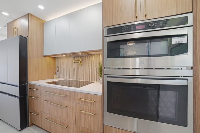 300 SW Golfview Terrace 142, Boynton Beach, FL 33426
