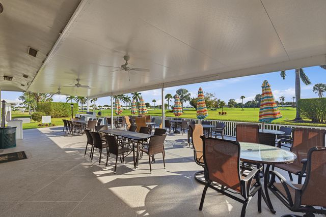 300 SW Golfview Terrace 142, Boynton Beach, FL 33426