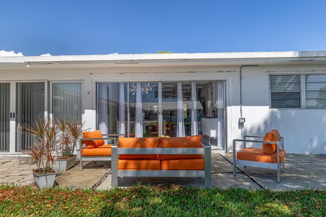 300 SW Golfview Terrace 142, Boynton Beach, FL 33426