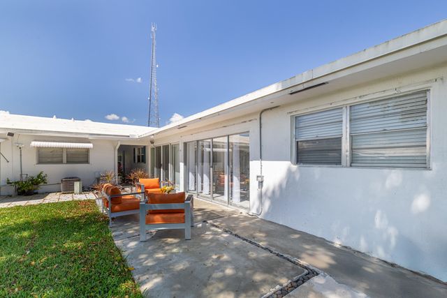 300 SW Golfview Terrace 142, Boynton Beach, FL 33426