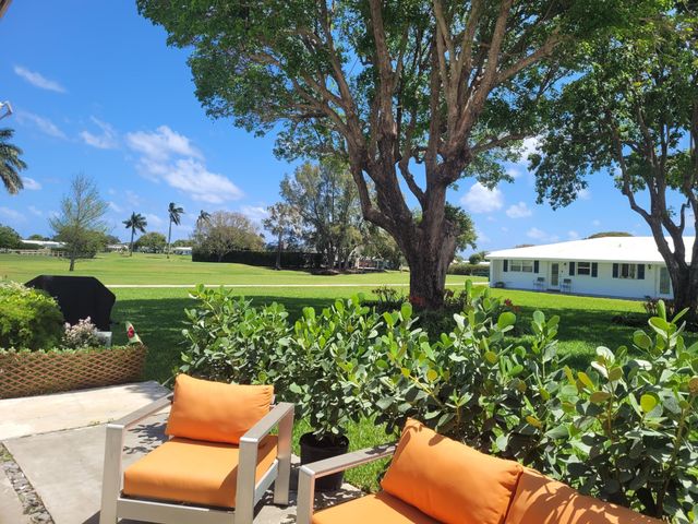 300 SW Golfview Terrace 142, Boynton Beach, FL 33426