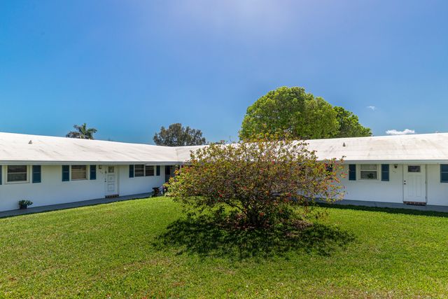 300 SW Golfview Terrace 142, Boynton Beach, FL 33426